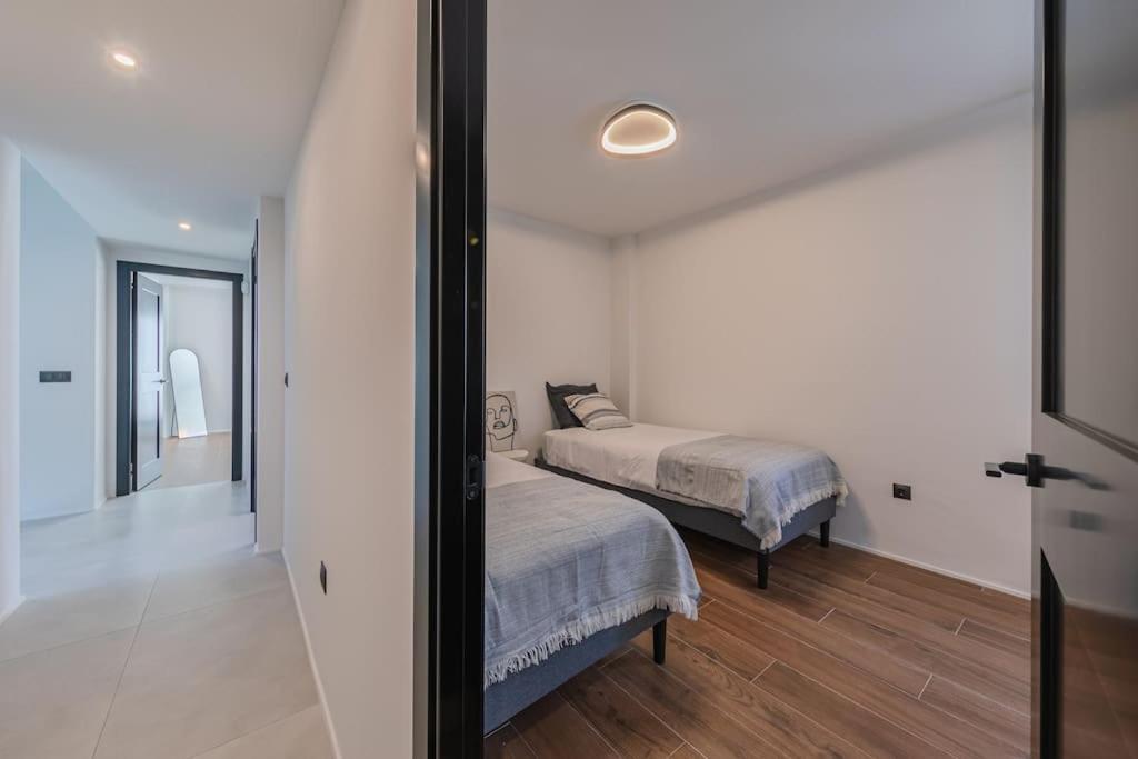 Villa Con Piscina Privada Gelves Eksteriør bilde