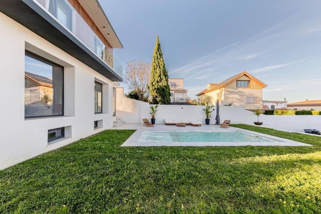 Villa Con Piscina Privada Gelves Eksteriør bilde